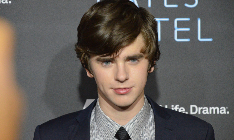 Películas y programas de televisión de Freddie Highmore