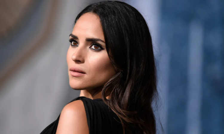 Películas y programas de TV de Adria Arjona